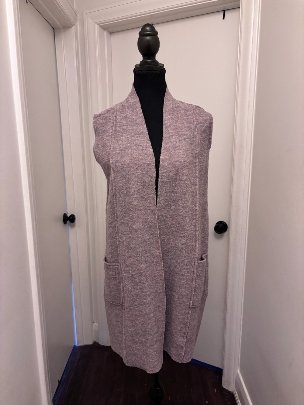 Nanette Lepore Dusty Pink Sleeveless Open-Front Knit Vest